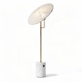 lampe sur pied en marbre blanc avec abat-jour en tissu de 40 x 40 x 150cm